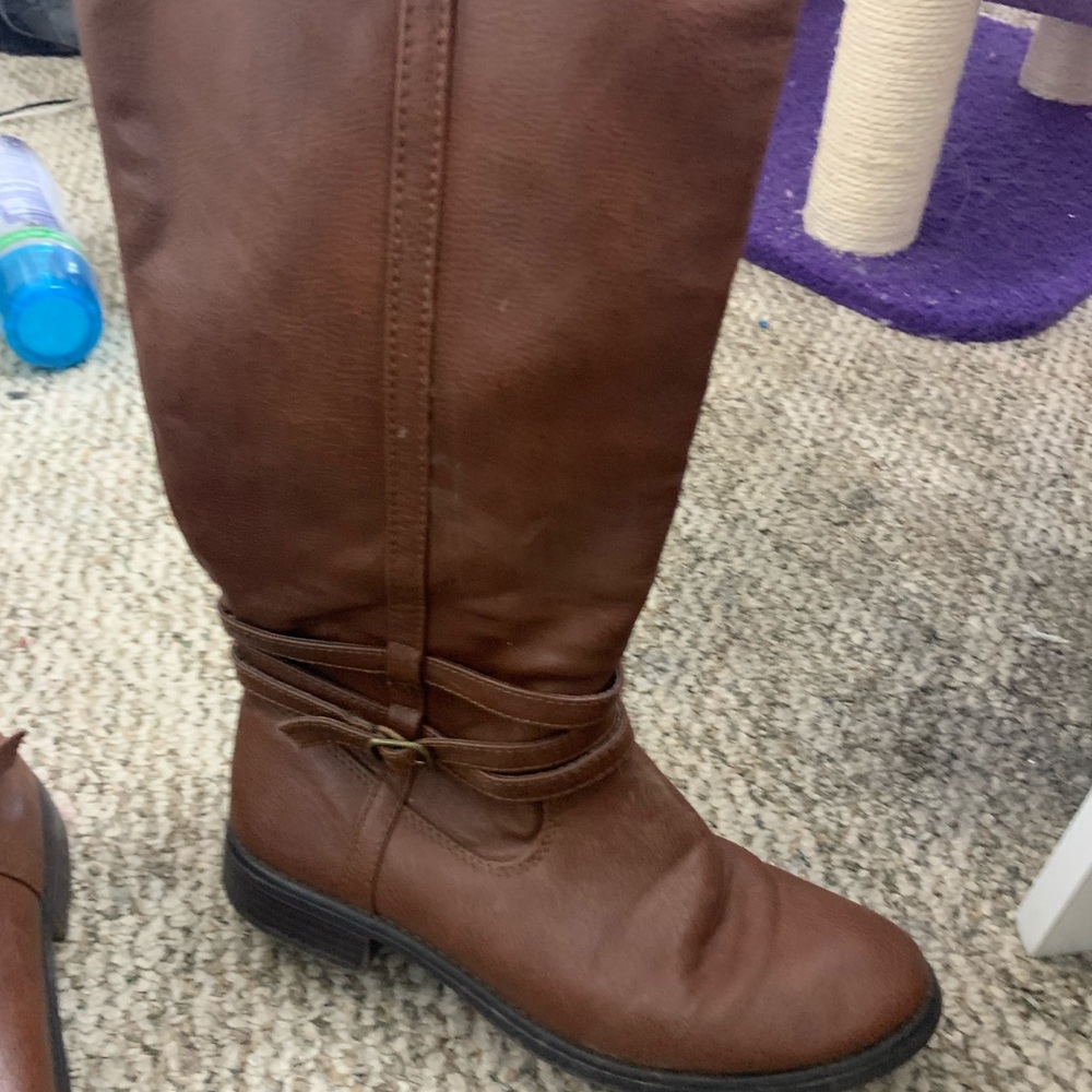 Tan brown knee high boots